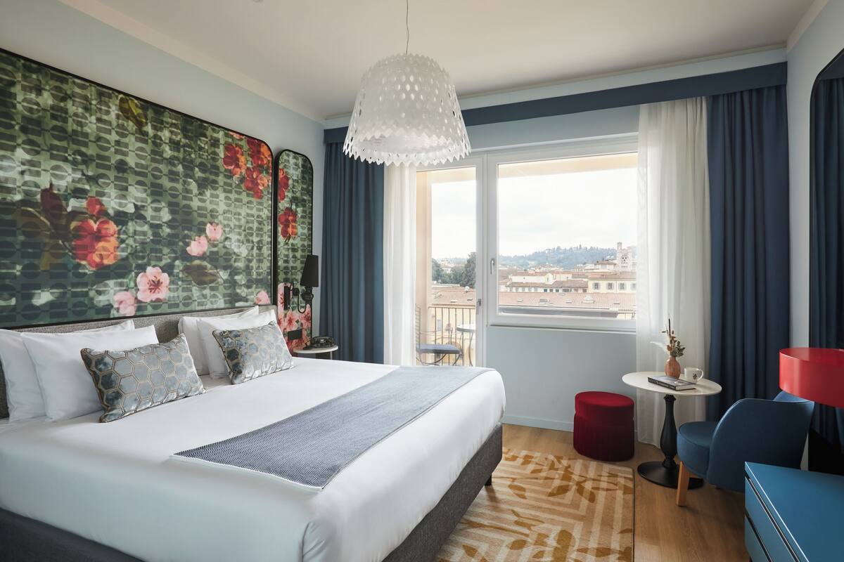 Habitación Premium, 1 cama King size, balcón | Ropa de cama de alta calidad y minibar