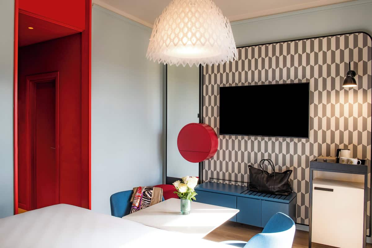 1 chambre, minibar, coffres-forts dans les chambres