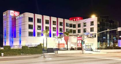 Best Western Plus Suites Hotel - LAX Airport LA Stadium