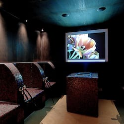 Sauna, steam room, body treatments, aromatherapy, facials