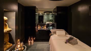 Salas de tratamiento para parejas, sauna y baño de vapor