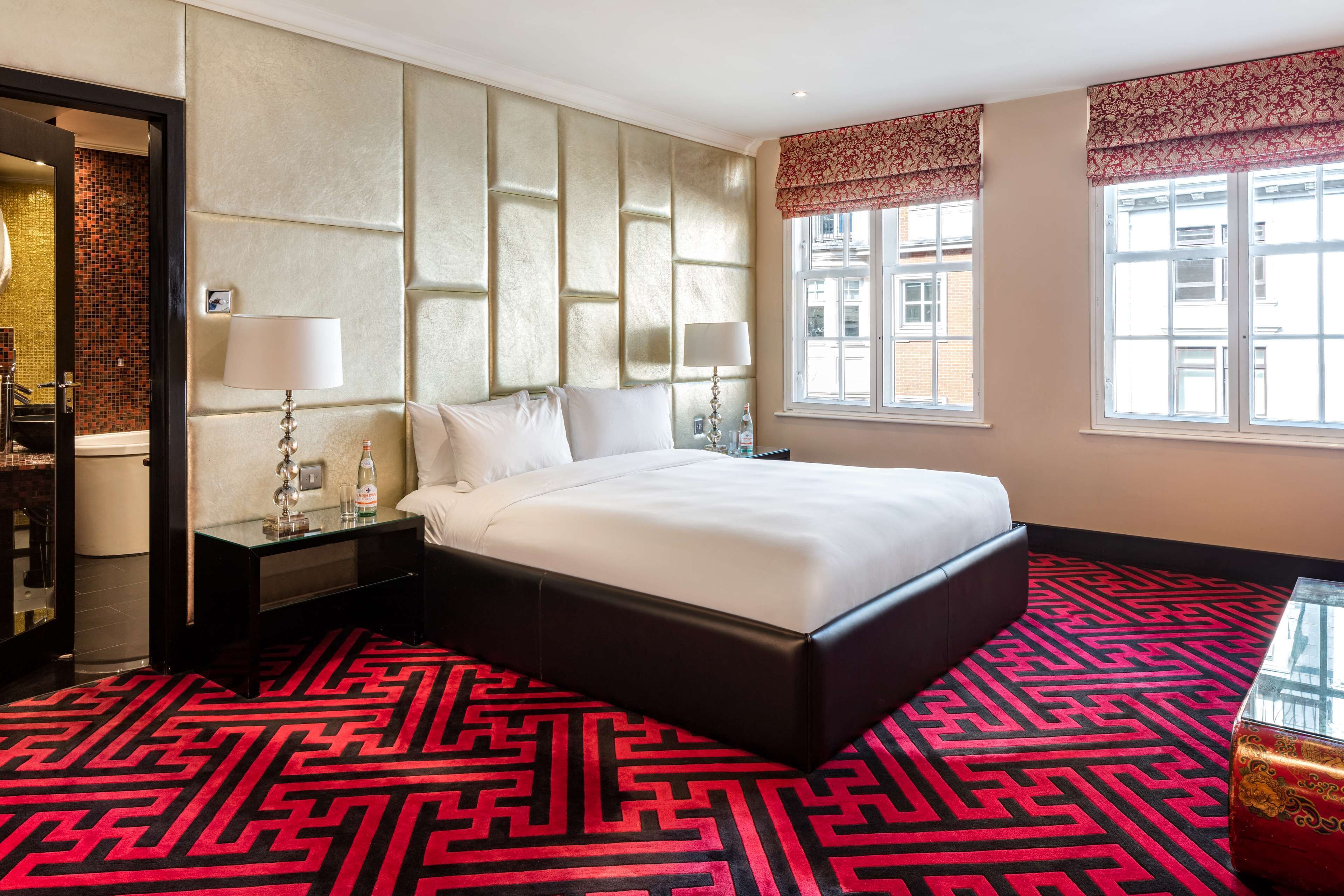 Suite, 1 Schlafzimmer | Bettwäsche aus ägyptischer Baumwolle, hochwertige Bettwaren, Zimmersafe