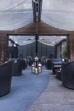 Terassi/patio