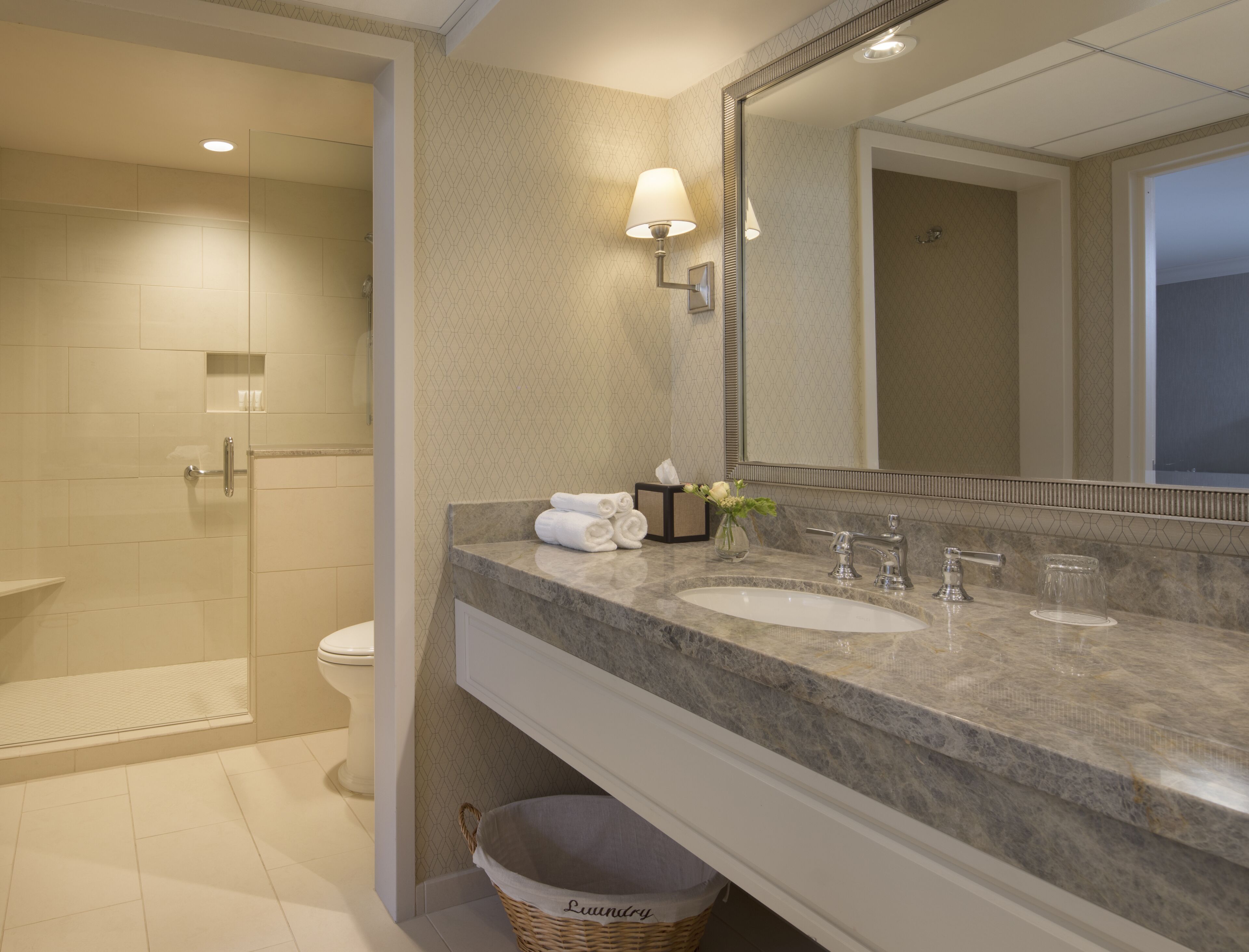suite, 1 king bed (la grande) | bathroom | combined shower/bathtub, designer toiletries, hair dryer, bathrobes