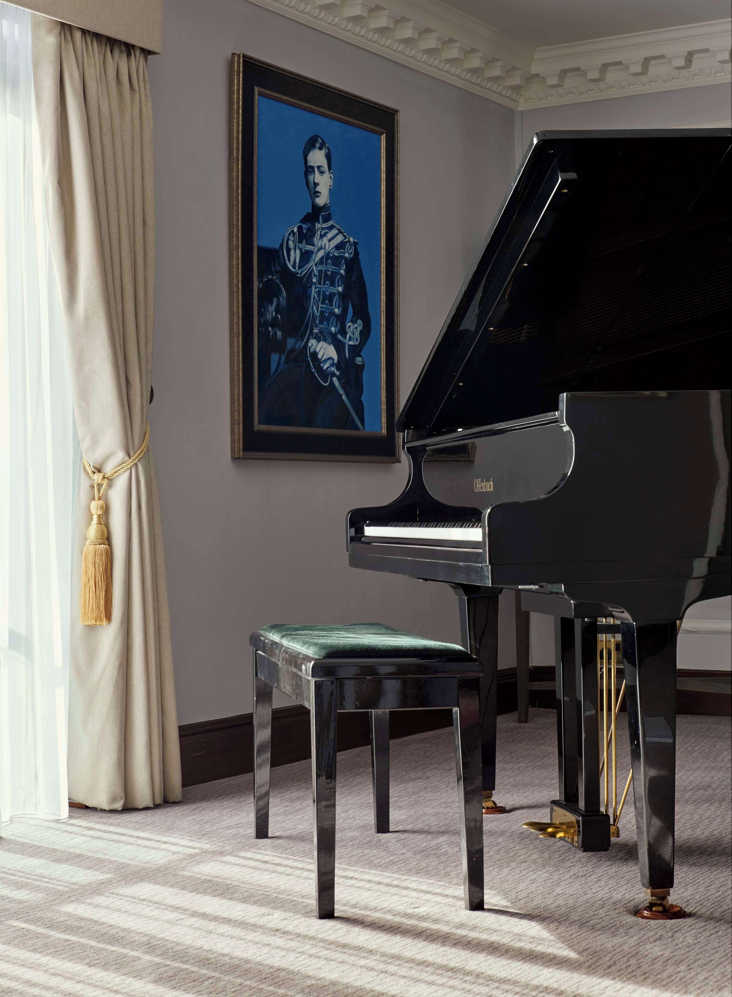 presidential suite - the churchill residence | hypo-allergenic bedding, minibar, in-room safe, blackout curtains