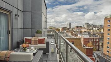 Suite (Churchill) | Hypoallergeen beddengoed, een minibar, een kluis op de kamer