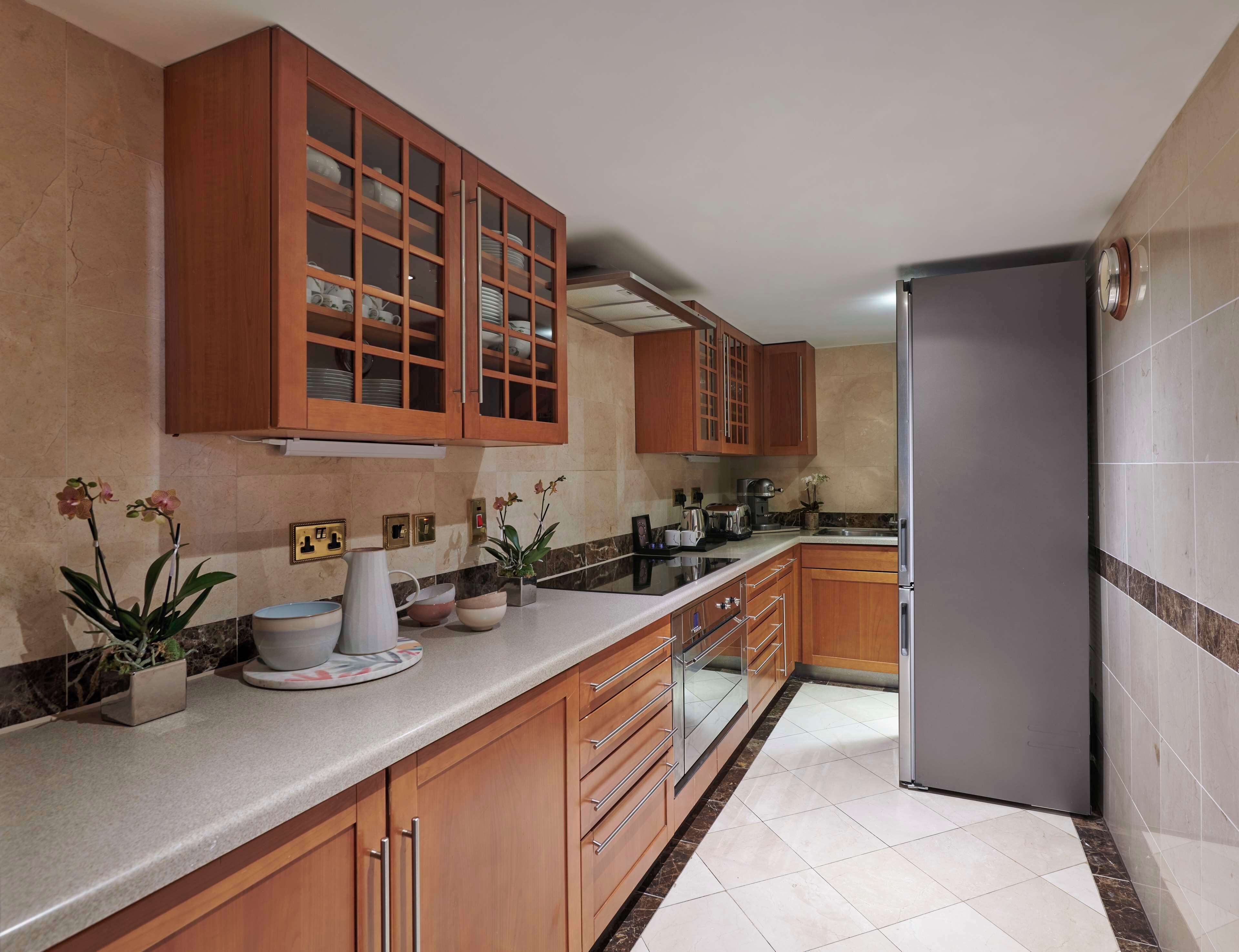 presidential suite - the churchill residence | private kitchen | espresso maker, coffee/tea maker