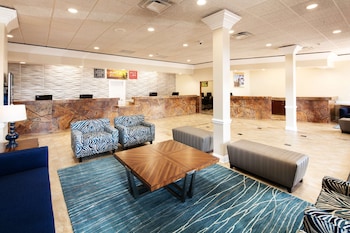 Sitting area in hotel lobby at Red Lion Hotel Orlando Lake Buena Vista South