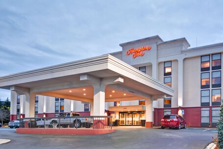 Hampton Inn Hendersonville - Image 7