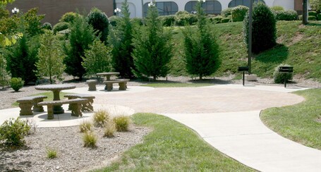 Hampton Inn Hendersonville - Image 8