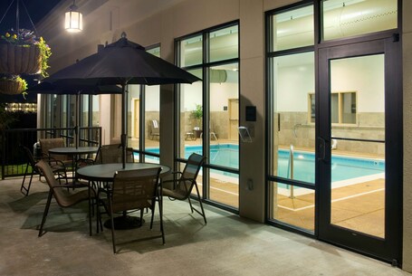 Hampton Inn Hendersonville - Image 2
