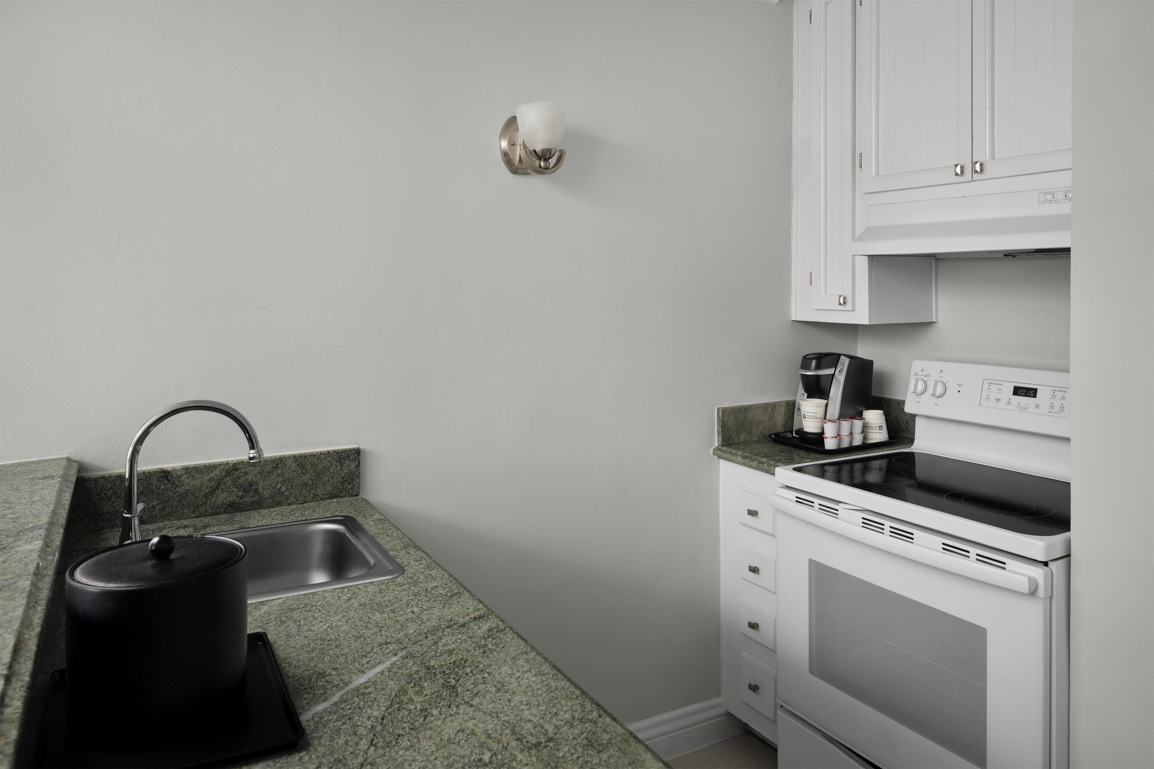 Photo - Best Western Premier Hotel Del Mar