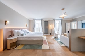 Deluxe Junior Suite Lakeside