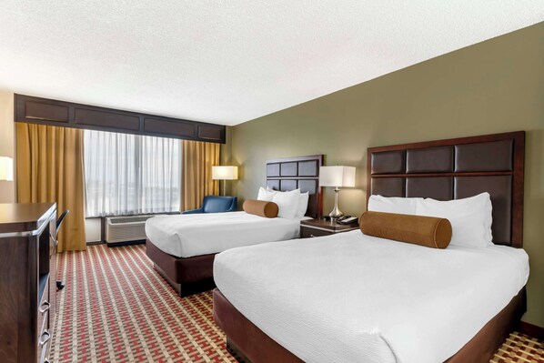 1 bedroom, in-room safe, individually decorated, individually furnished