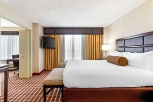 Suite, 1 King Bed, Non Smoking | In-room safe, individually decorated, individually furnished, desk