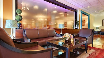 Best Western Plus Grosvenor Airport Hotel