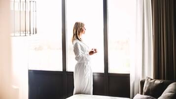 Ropa de cama de alta calidad y camas con pillow-top