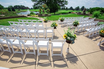Meeting space at Hilton Chicago/Oak Brook Hills Resort & Conference Center