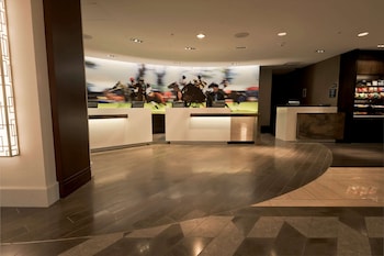 Reception area at Hilton Chicago/Oak Brook Hills Resort & Conference Center