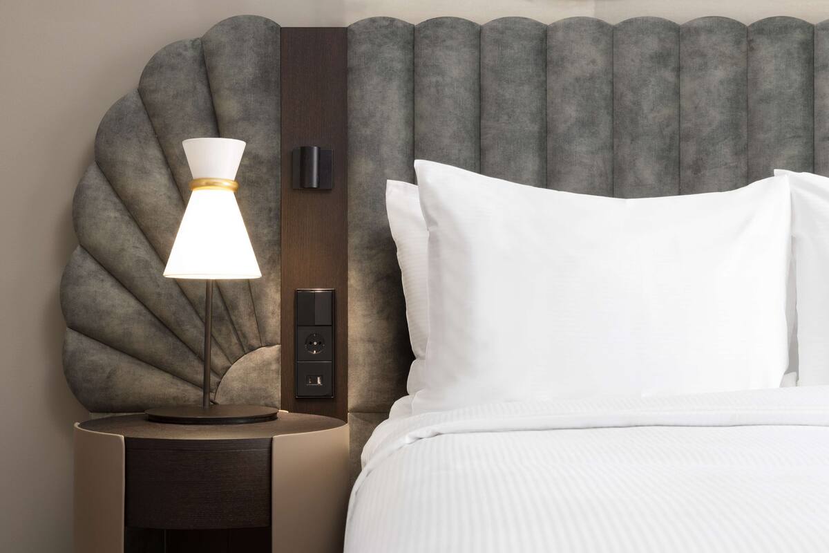 In-room safe, desk, iron/ironing board, free cots/infant beds