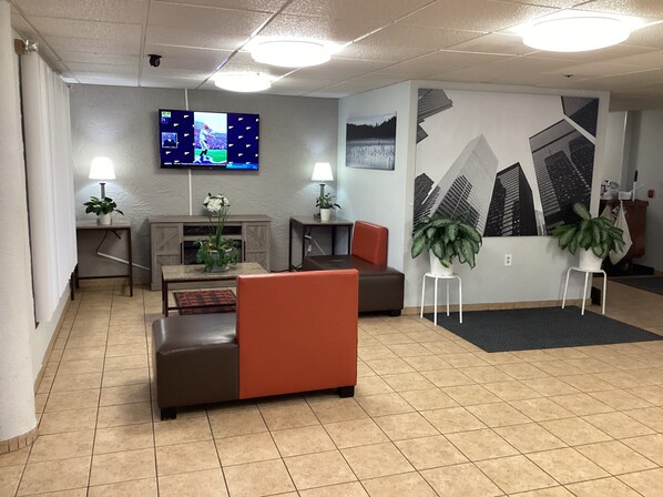 Lobby - Motel 6 Bridgeview, IL (Bridgeview)