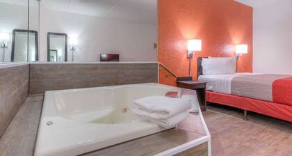 Motel 6 Bridgeview, IL