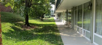 Americourt Extended Stays