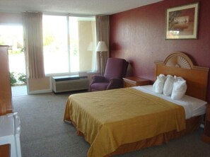 1 bedroom, desk, free WiFi, bed sheets