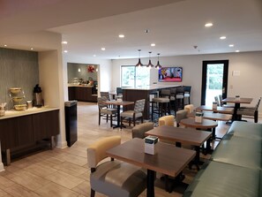 Inbegriffenes Frühstücksbuffet