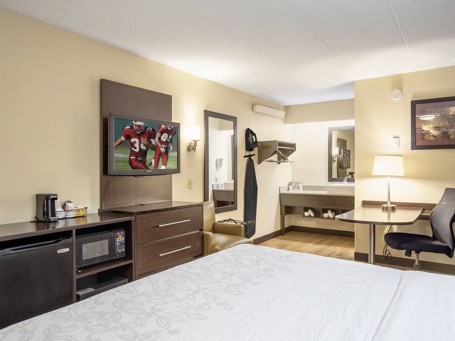 Quarto superior, 1 cama King (Smoke Free) | Escrivaninha, espaço de trabalho para notebook