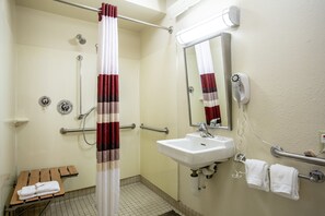 Deluxe Room, 1 King Bed, Accessible (Roll-In Shower, Smoke Free) | Bathroom | Combined shower/tub, free toiletries, hair dryer, towels - Red Roof Inn PLUS+ Washington DC - Alexandria  (Alexandria)