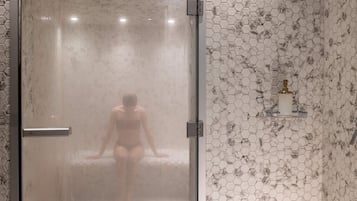 Dampfbad, Türkisches Bad/Hamam, Körperbehandlungen