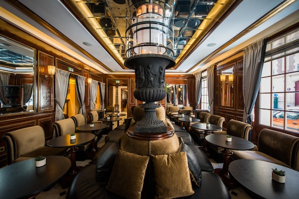 Daily buffet breakfast (EUR 26 per person)