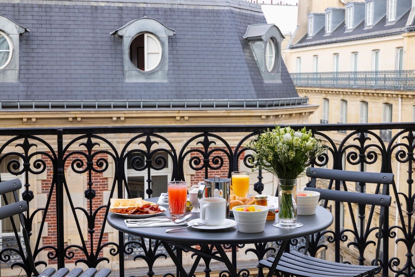 suite | balcony view