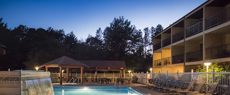 Indoor pool, seasonal outdoor pool