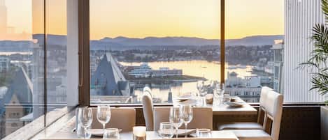 Frühstück, Mittagessen und Abendessen