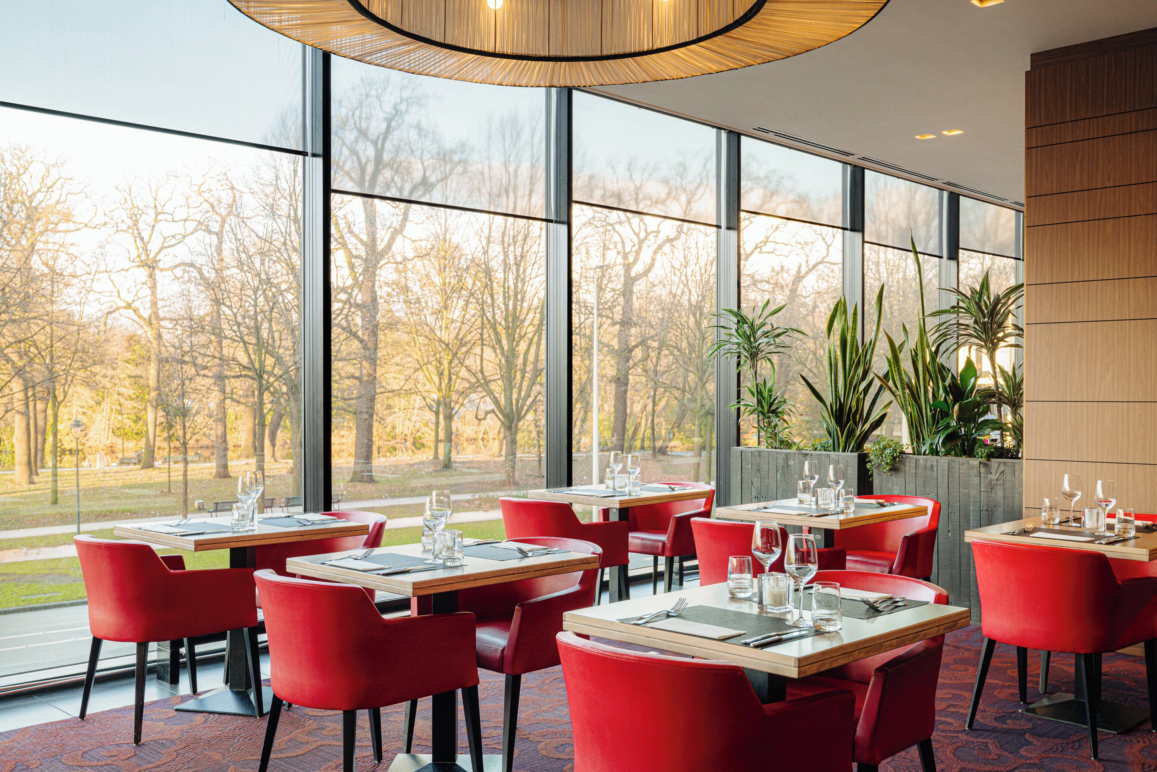 Breakfast, lunch and dinner served