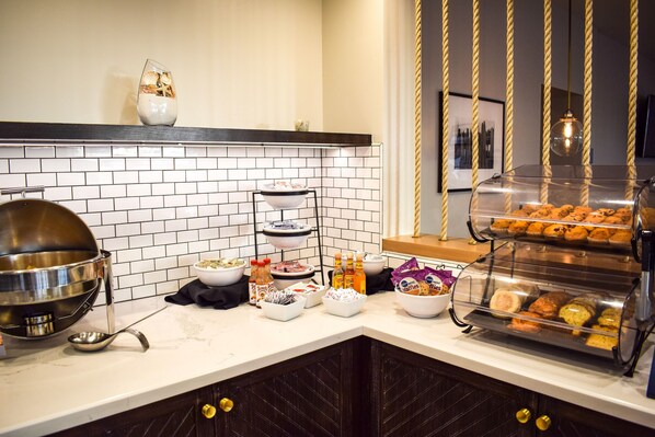 Free daily buffet breakfast