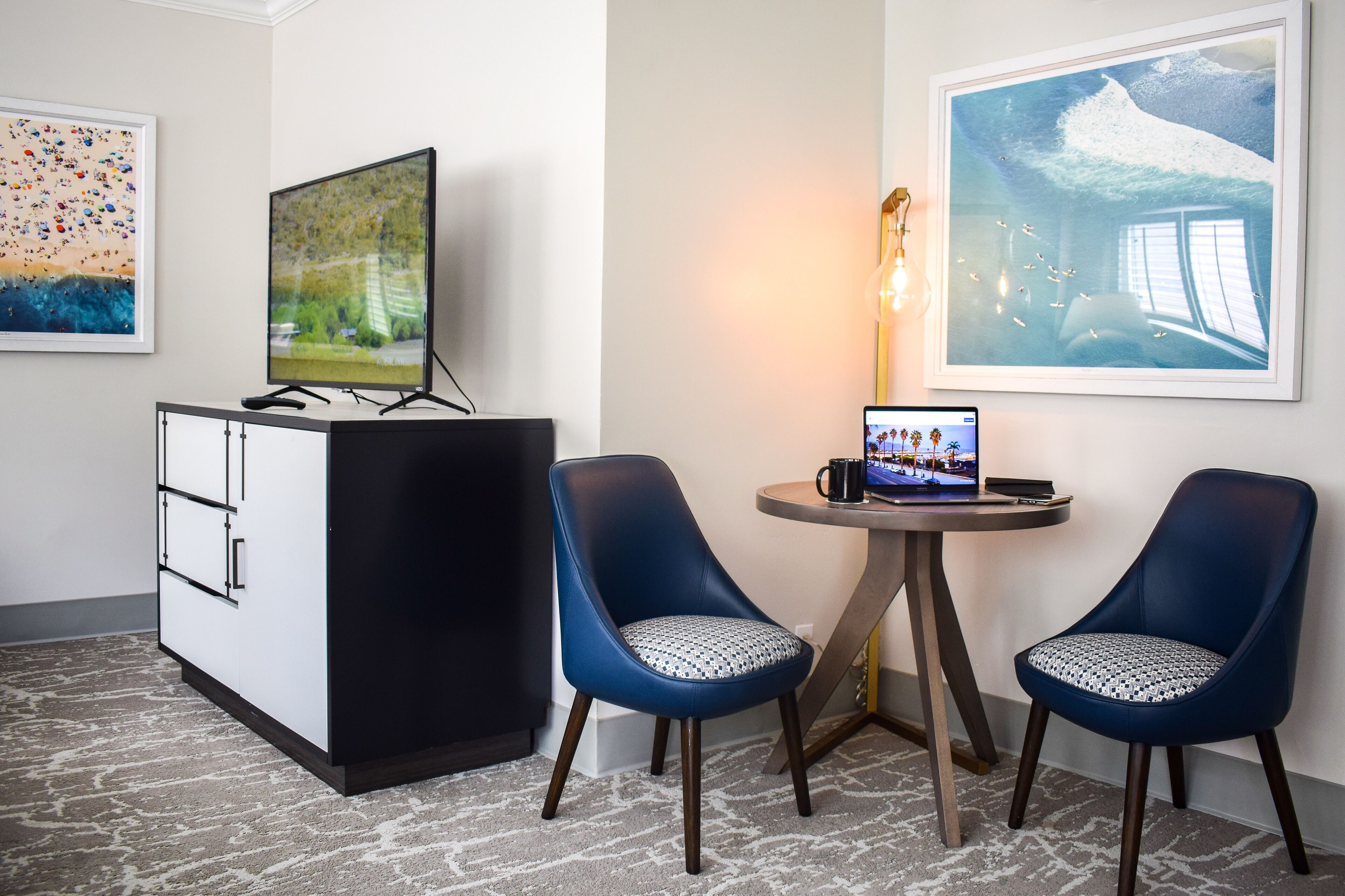 suite, 1 king bed | living area | tv