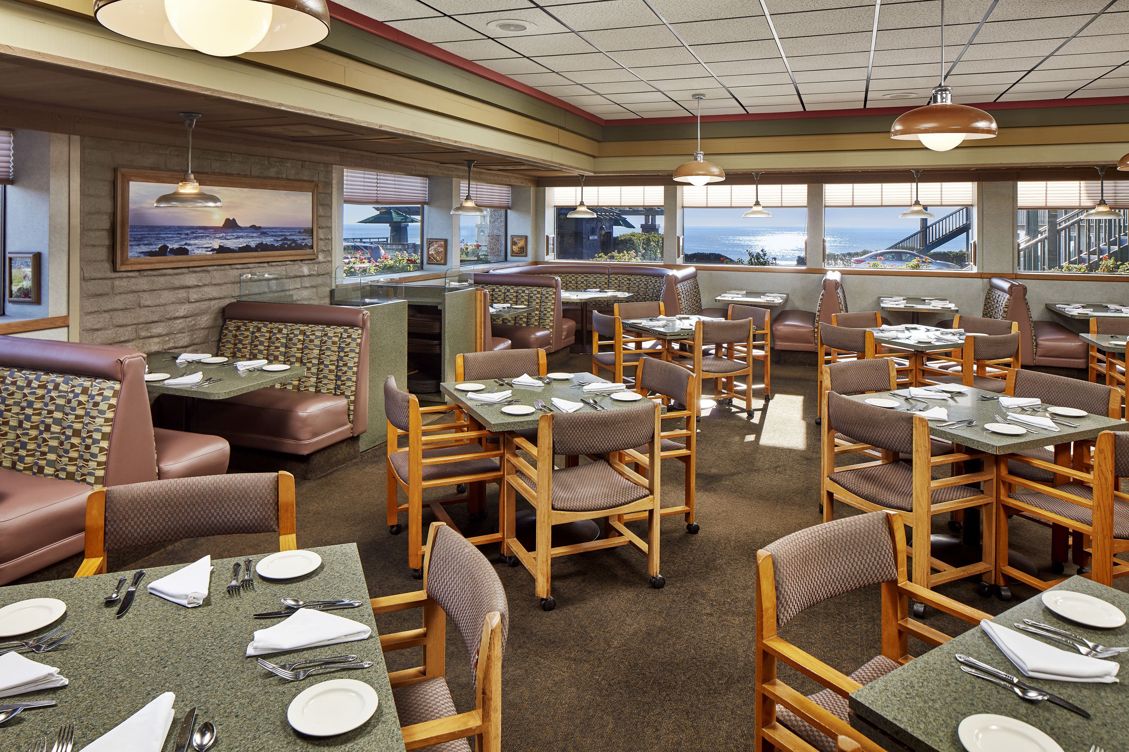 breakfast, lunch, dinner served; american cuisine, sea views