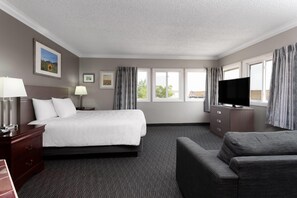 Suite, 1 Queen Bed, Non Smoking, Jetted Tub (Full Kitchen) | Jetted bathtub