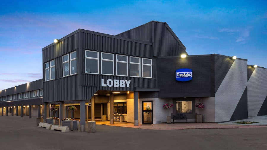 Travelodge by Wyndham Grande Prairie