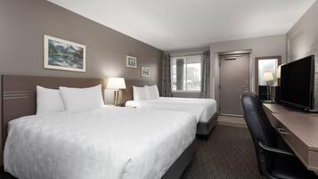 Escritorio, cortinas blackout y insonorización