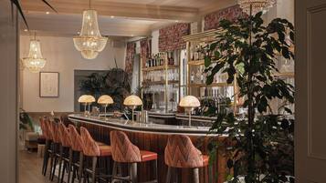 Bar (in der Unterkunft)