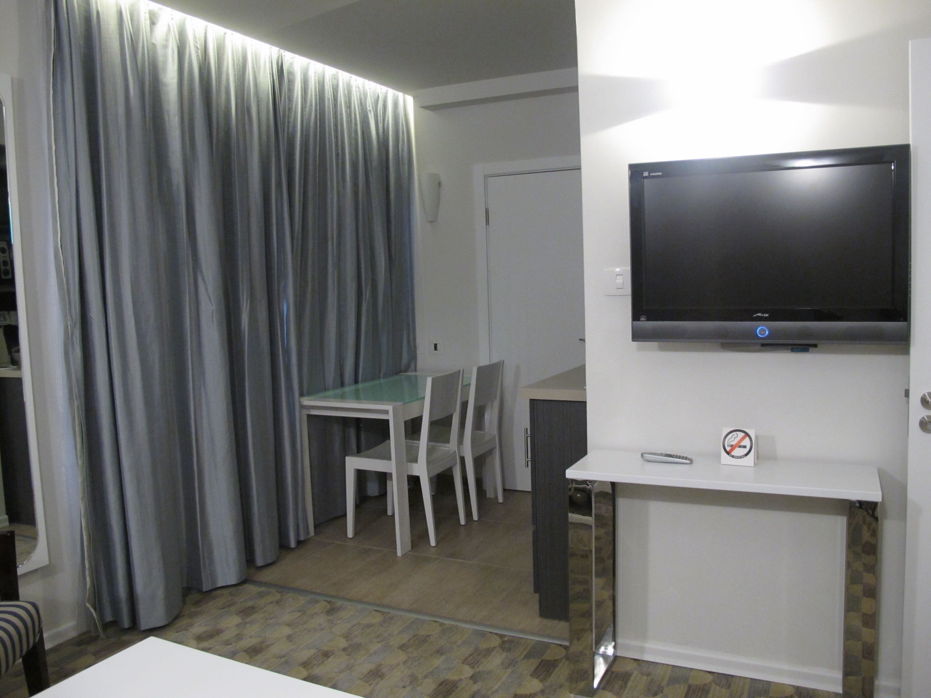 Foto - Best Western Regency Suites