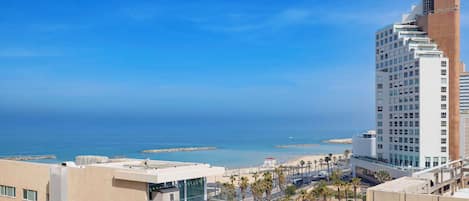Suite, 1 queensize bed, niet-roken, balkon | Kameruitzicht