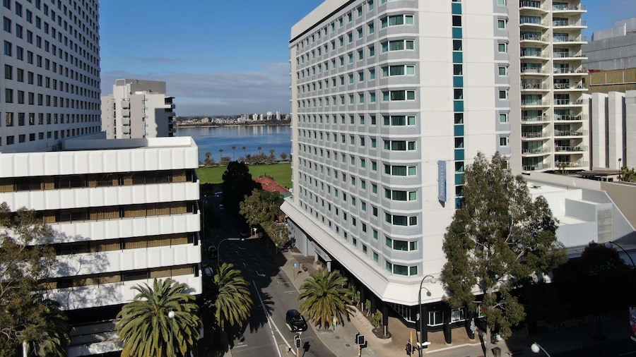 Novotel Perth Langley