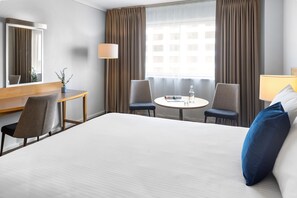 1 chambre, literie de qualité supérieure, surmatelas, minibar