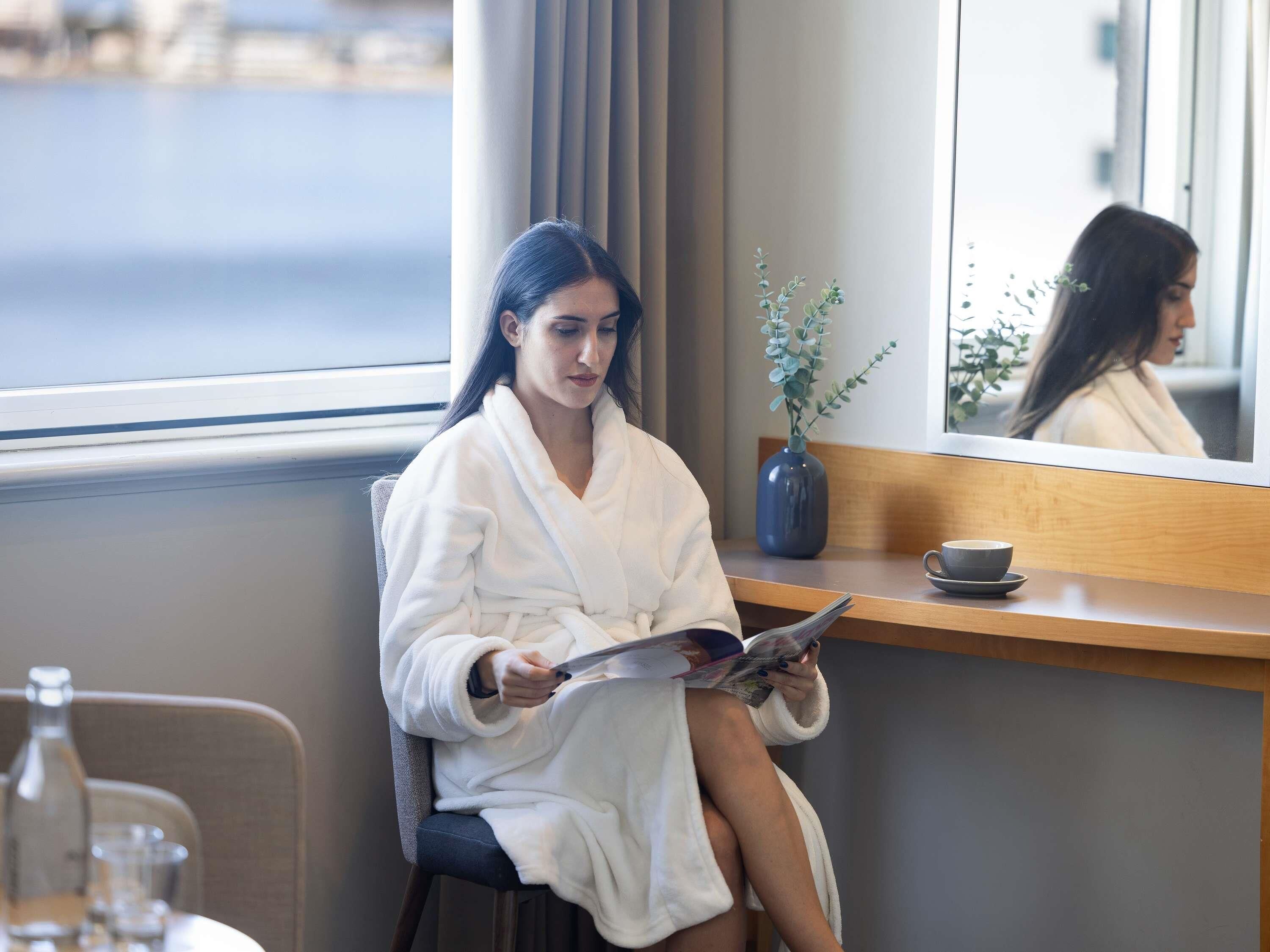 Superior Suite River View, 1 King Bed | Premium bedding, pillowtop beds, in-room safe, desk