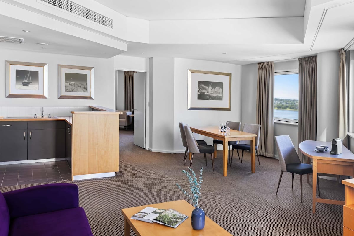 Superior Suite River View, 1 King Bed | Premium bedding, pillowtop beds, in-room safe, desk